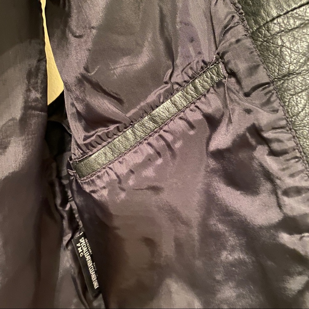 Wilsons Leather - Picture 6 of 7